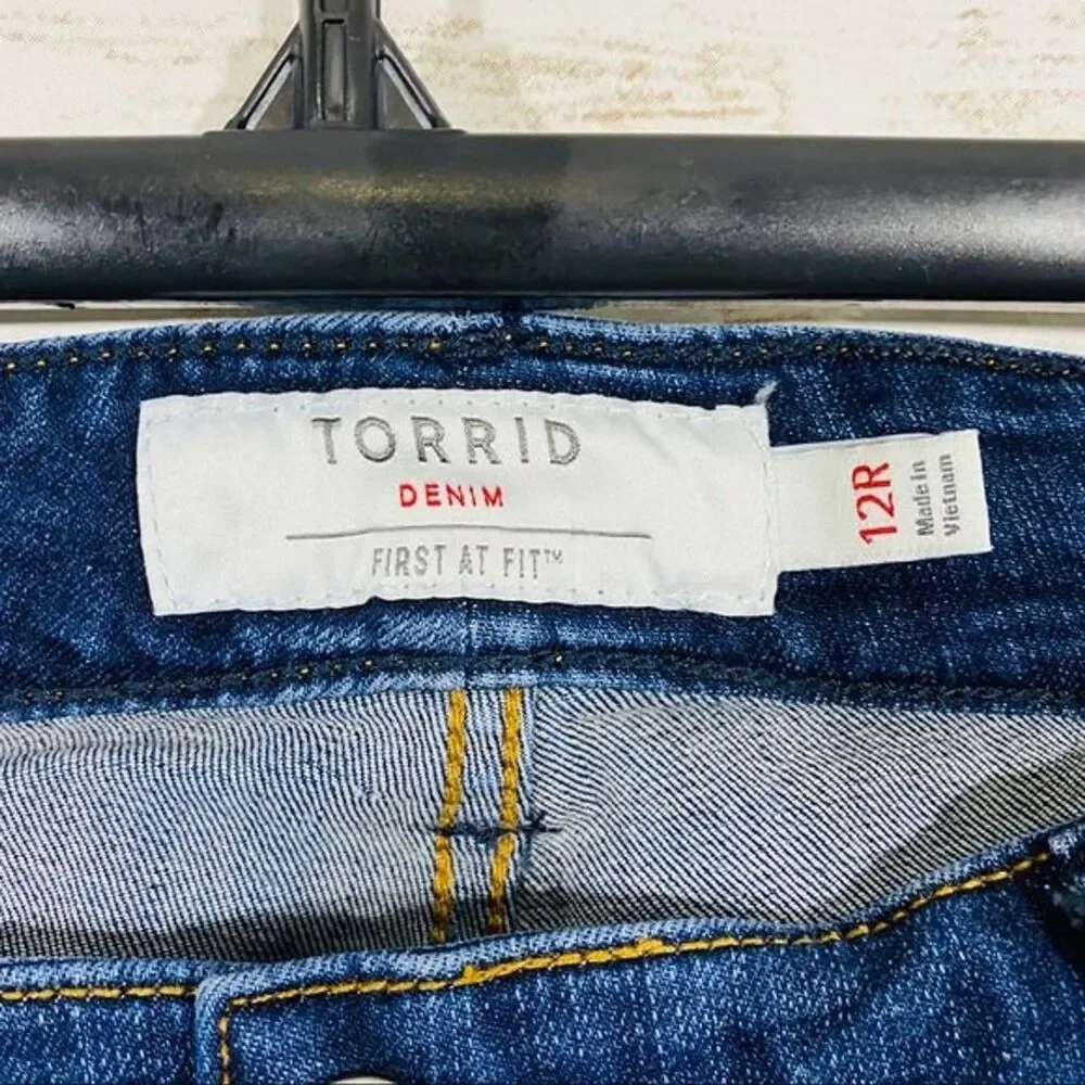 Torrid women’s first at fit slim boot blue jeans size 12R